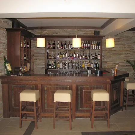 度假居 Salena In Chairite